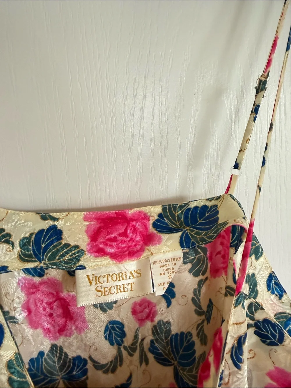 Victorias Secret Gold Label Vintage Floral V-Neck Satin Slip Dress - Picture 4 of 5
